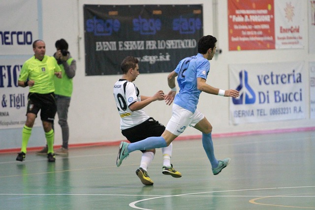 西甲半场：多兰造点，费尔南德斯点射，西班牙人1-0巴列卡诺