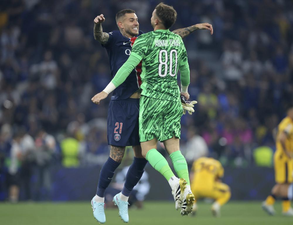 迪亚斯：裁判无视多纳鲁马被侵犯，我们需要统一的判罚标准